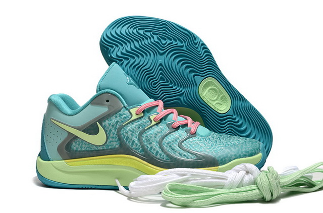 KD 17 Shoes 006